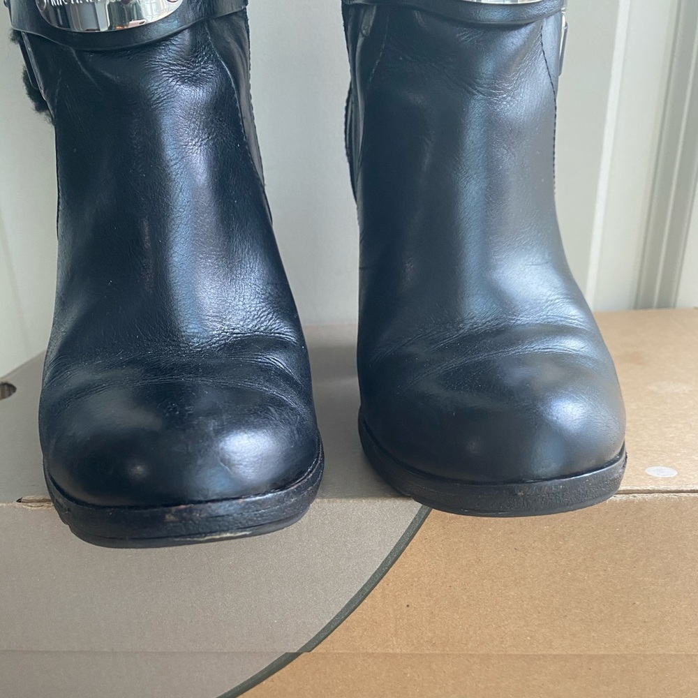 Michael Kors Boots Women - SZ 6 - Picture 9 of 15